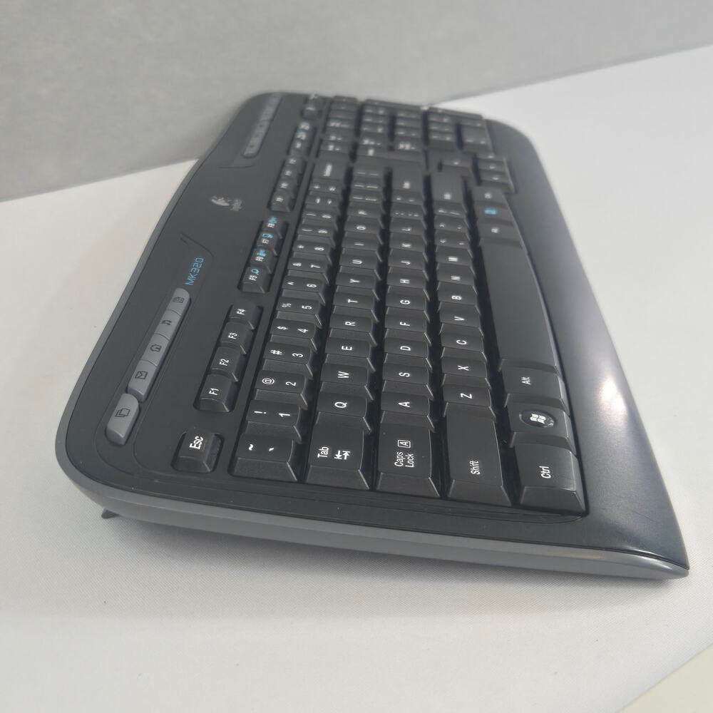Logitech mk320 Wireless Full Keyboard & Mouse Combo with USB Receiver - Picture 16 of 16